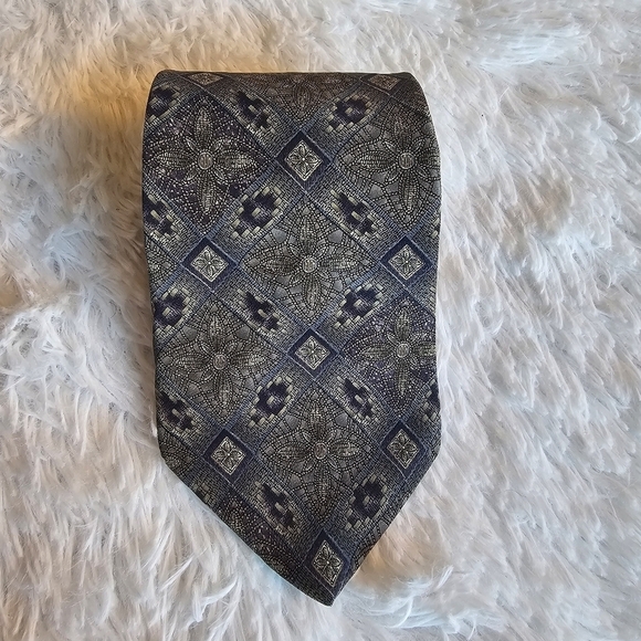 Van Heusen 100% Silk Mens Tie Green Purple Floral Print - Picture 1 of 6